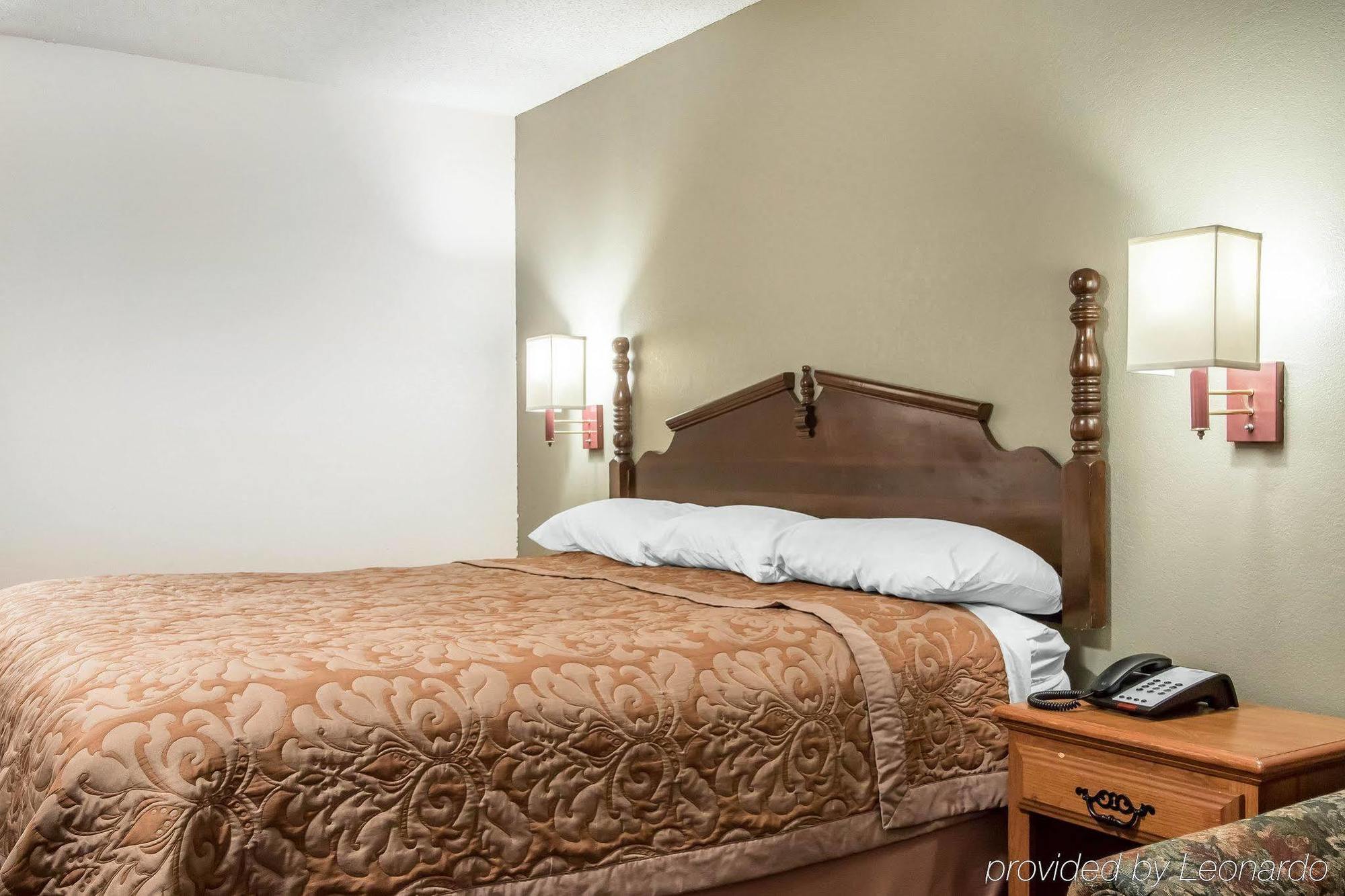 Americas Best Value Inn - Brookhaven Esterno foto
